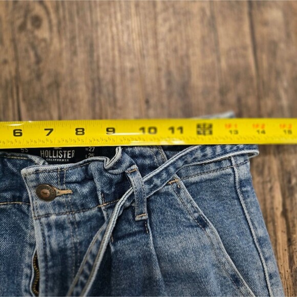 Hollister Ultra High Rise Mom Jeans Vintage Stretch Paper Bag Belted Raw Hem - Picture 6 of 7